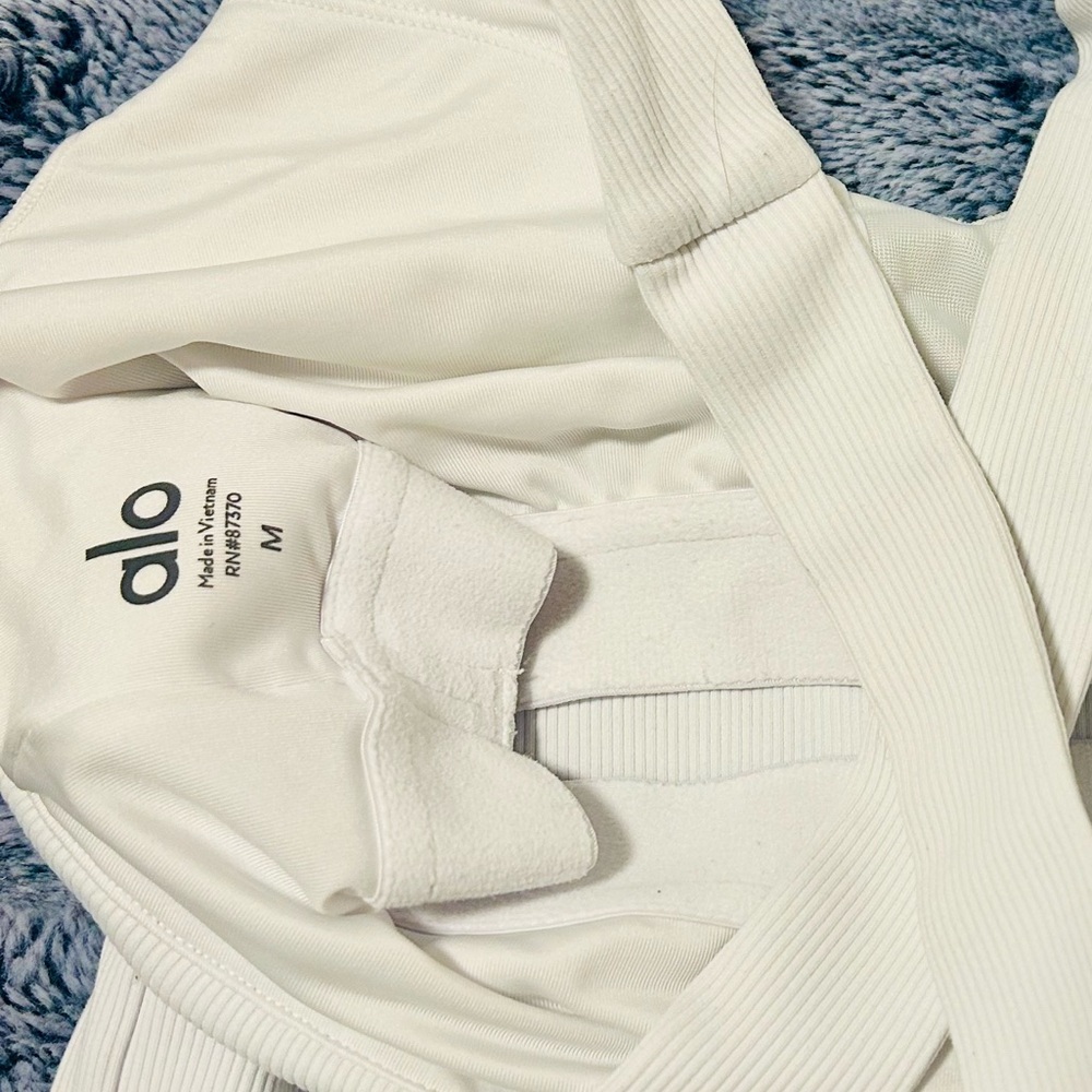 ALO Yoga White Women's Top